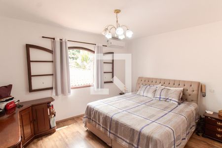 Suíte 1 de casa para alugar com 3 quartos, 500m² em Jardim Guapira, São Paulo