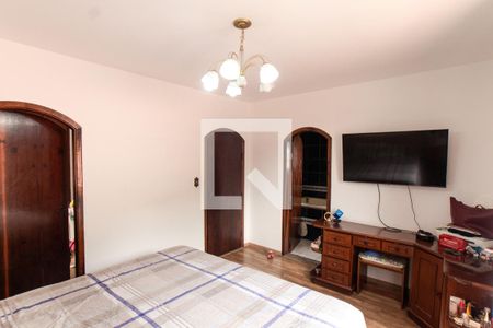 Suíte 1 de casa para alugar com 3 quartos, 500m² em Jardim Guapira, São Paulo