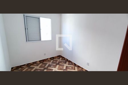 Quarto 1 de apartamento para alugar com 2 quartos, 48m² em Vila Suzana, São Paulo