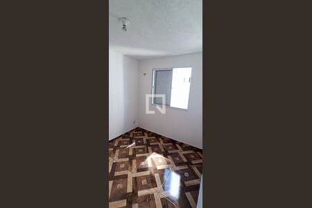 Quarto 2 de apartamento para alugar com 2 quartos, 48m² em Vila Suzana, São Paulo