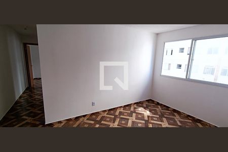 Sala de apartamento para alugar com 2 quartos, 48m² em Vila Suzana, São Paulo