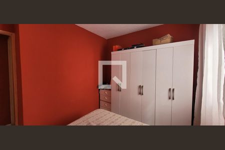 Quarto 1 de apartamento para alugar com 2 quartos, 45m² em Vila Sao Carlos, Itaquaquecetuba