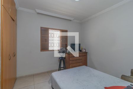 Quarto 1 de casa à venda com 5 quartos, 360m² em Parque Sao Joao Batista, Belo Horizonte