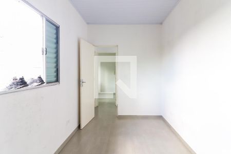 Sala / Quarto de casa para alugar com 2 quartos, 70m² em Jardim Joao Xxiii, São Paulo