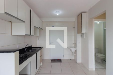 Sala/Cozinha de apartamento para alugar com 2 quartos, 32m² em Colônia (zona Leste), São Paulo