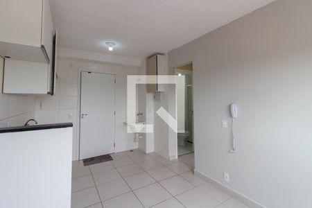 Sala/Cozinha de apartamento para alugar com 2 quartos, 32m² em Colônia (zona Leste), São Paulo