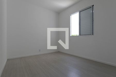 Quarto 1 de apartamento para alugar com 2 quartos, 52m² em Conjunto Habitacional Bras Cubas, Mogi das Cruzes