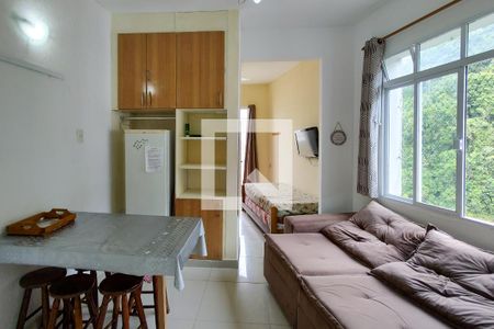 Sala de apartamento para alugar com 1 quarto, 39m² em Itararé, São Vicente