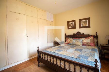 Suíte de casa à venda com 3 quartos, 220m² em Vila Elvira, São Paulo