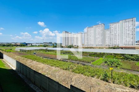 Vista da Sala de apartamento para alugar com 2 quartos, 39m² em Vila Nova Bonsucesso, Guarulhos