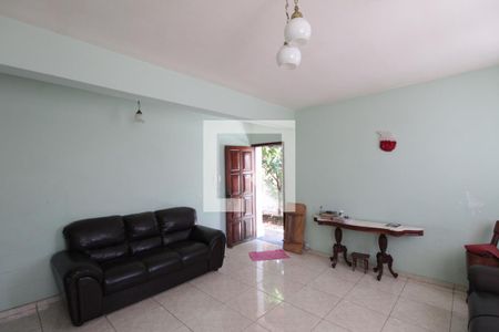 Sala de casa para alugar com 7 quartos, 250m² em Santa Amelia, Belo Horizonte