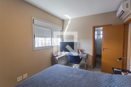 Suíte de apartamento à venda com 3 quartos, 79m² em Lourdes, Belo Horizonte