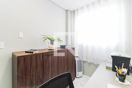 Escritório de apartamento à venda com 3 quartos, 180m² em Minaslandia, Belo Horizonte