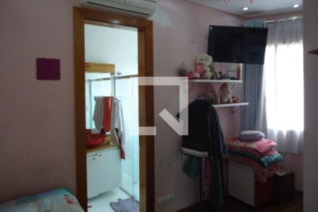 Casa à venda com 3 quartos, 200m² em Vila Matilde, São Paulo