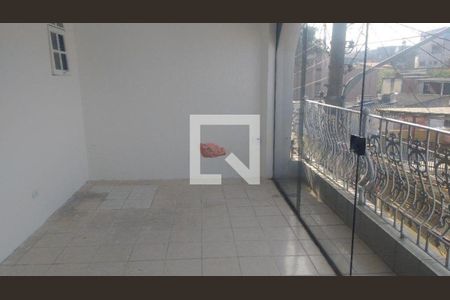 Casa à venda com 10 quartos, 324m² em Vila Antonieta, São Paulo