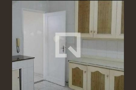 Casa à venda com 3 quartos, 138m² em Jardim Textil, São Paulo