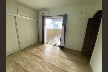 Casa à venda com 3 quartos, 130m² em Vila Fernandes, São Paulo