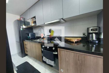 Apartamento à venda com 2 quartos, 60m² em Vila Ema, São Paulo