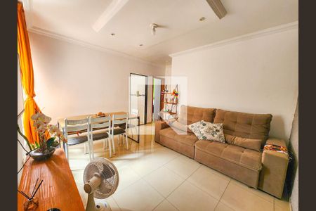 Apartamento à venda com 2 quartos, 55m² em Guarani, Belo Horizonte