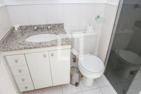 Banheiro da Suíte de apartamento para alugar com 2 quartos, 80m² em Pompeia, São Paulo