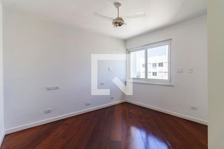 Suíte 1 de apartamento à venda com 2 quartos, 160m² em Alto de Pinheiros, São Paulo