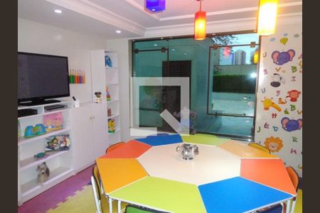 Apartamento à venda com 4 quartos, 375m² em Jardim Analia Franco, São Paulo