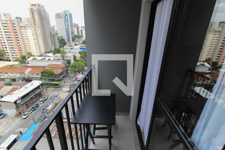 Varanda  de apartamento para alugar com 1 quarto, 28m² em Vila Olímpia, São Paulo