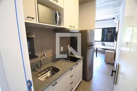 Cozinha de kitnet/studio para alugar com 1 quarto, 17m² em Cidade Universitária, Campinas