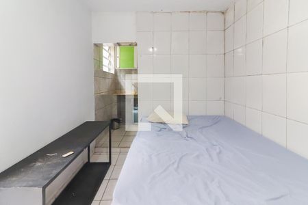 Sala/Quarto de casa para alugar com 1 quarto, 40m² em Vila Gomes, São Paulo