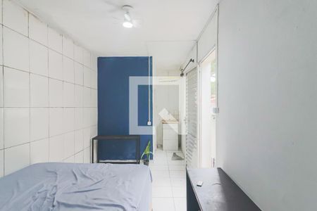 Sala/Quarto de casa para alugar com 1 quarto, 40m² em Vila Gomes, São Paulo