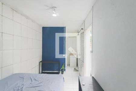 Sala/Quarto de casa para alugar com 1 quarto, 40m² em Vila Gomes, São Paulo