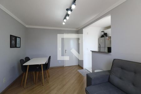 Sala de apartamento para alugar com 2 quartos, 48m² em Parque Sao Vicente, Santo André