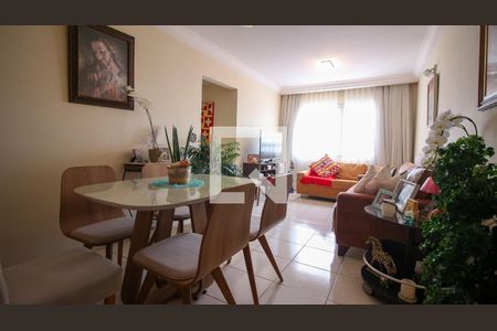 Sala de apartamento à venda com 3 quartos, 82m² em Vila Ema, São Paulo