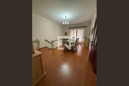 Casa à venda com 3 quartos, 260m² em Chácara Mafalda, São Paulo