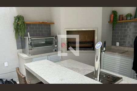 Apartamento à venda com 2 quartos, 67m² em Vila Azevedo, São Paulo