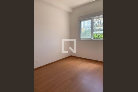 Foto 03 de apartamento à venda com 2 quartos, 66m² em Santo Antônio, São Caetano do Sul