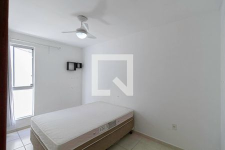 Quarto 1 de casa de condomínio para alugar com 2 quartos, 82m² em Céu Azul, Belo Horizonte