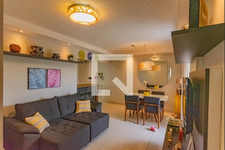 Sala de apartamento para alugar com 3 quartos, 76m² em Chácara Prado, Campinas