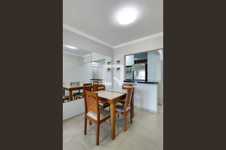 Sala de apartamento para alugar com 2 quartos, 70m² em Boqueirão, Praia Grande