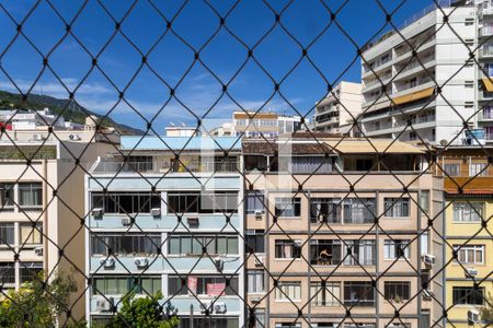 Quarto 1 Vista de apartamento à venda com 3 quartos, 135m² em Tijuca, Rio de Janeiro