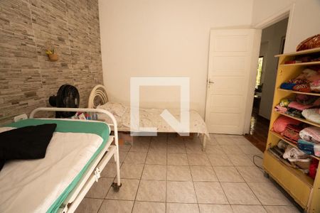 Quarto 2 de casa à venda com 3 quartos, 160m² em Vila Rosalia, Guarulhos