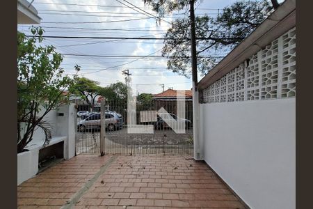 Vista Quarto 1 de casa para alugar com 3 quartos, 125m² em Chácara São João, São Paulo