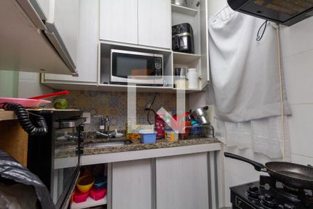 Sala e Cozinha de apartamento para alugar com 1 quarto, 38m² em Vila Antonina, São Paulo