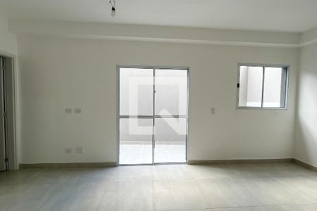 Sala/Cozinha de apartamento para alugar com 2 quartos, 39m² em Vila Mangalot, São Paulo