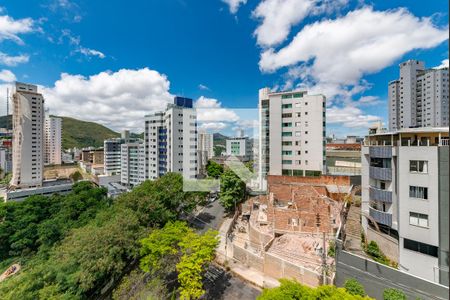 Sala de apartamento à venda com 3 quartos, 85m² em Buritis, Belo Horizonte