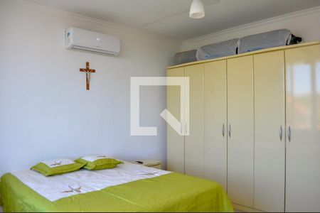 Suíte 1 de casa à venda com 4 quartos, 450m² em Menino Deus, Porto Alegre