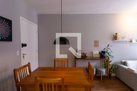 Sala de apartamento para alugar com 2 quartos, 47m² em Jardim Pioneira, Cotia