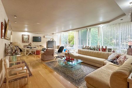 Sala de apartamento para alugar com 4 quartos, 300m² em Copacabana, Rio de Janeiro