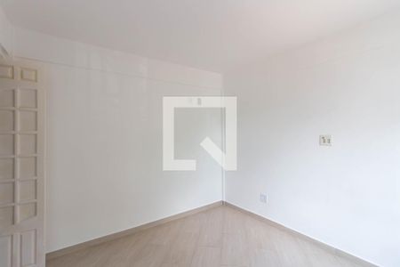 Quarto 1 de apartamento à venda com 2 quartos, 40m² em Itaquera, São Paulo