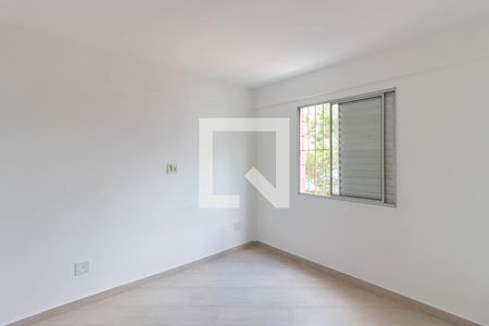 Quarto 1 de apartamento à venda com 2 quartos, 40m² em Itaquera, São Paulo